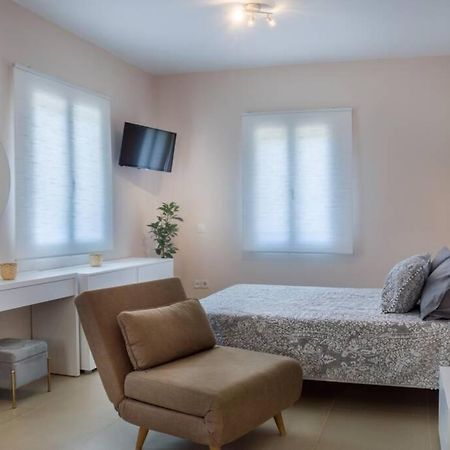 Blanca Serenidad Luxury Apartment Méthana Exterior foto